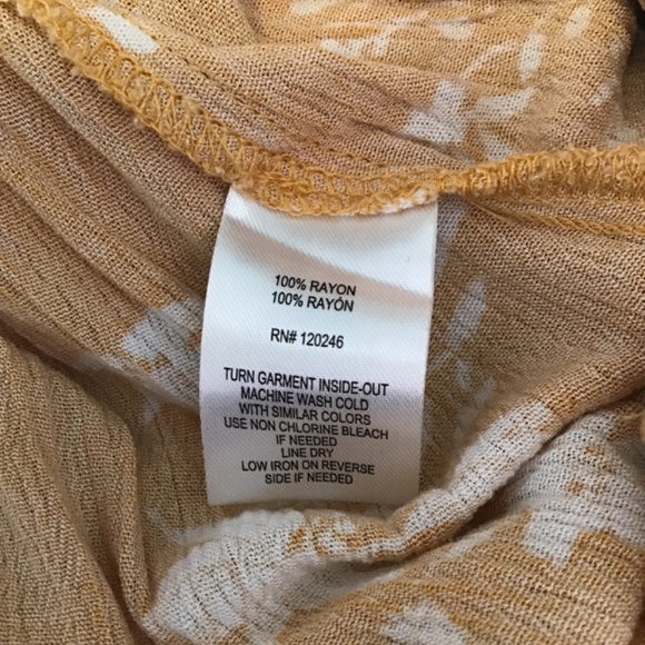 Wallflower green floral skirt Sz S - Picture 7 of 7